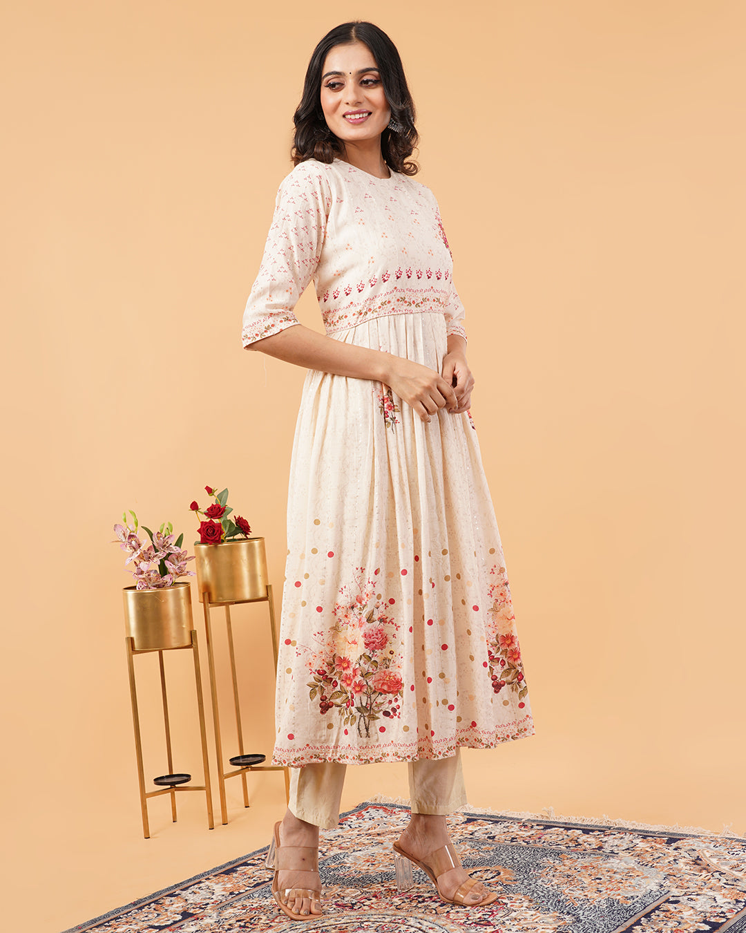 Ivory Floral-Embroidered Flary Kurta Set with Chiffon Pure Dupatta