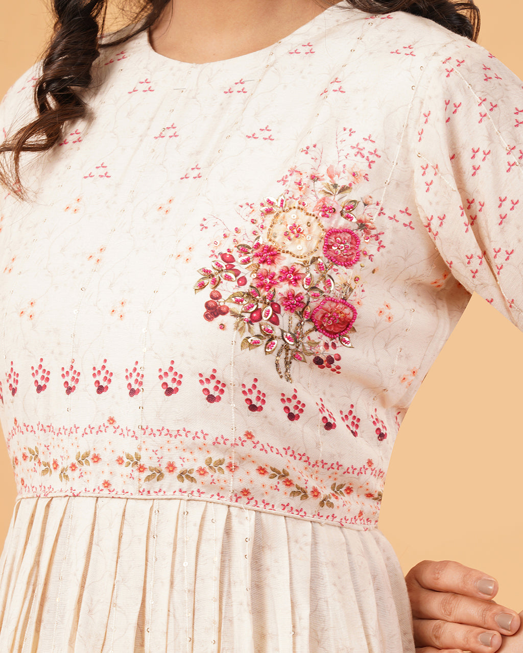 Ivory Floral-Embroidered Flary Kurta Set with Chiffon Pure Dupatta