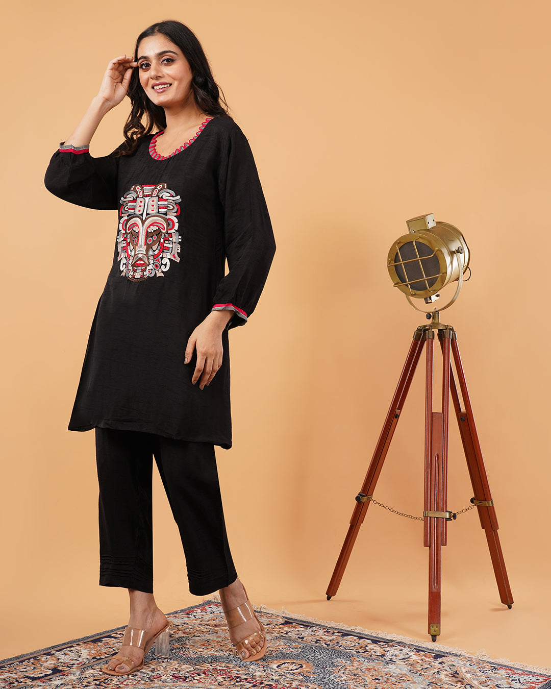 Black Embroidered Kurta & Pant Set