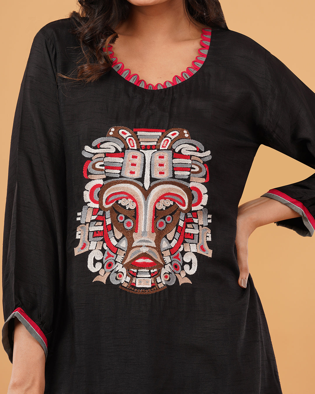 Black Embroidered Kurta & Pant Set