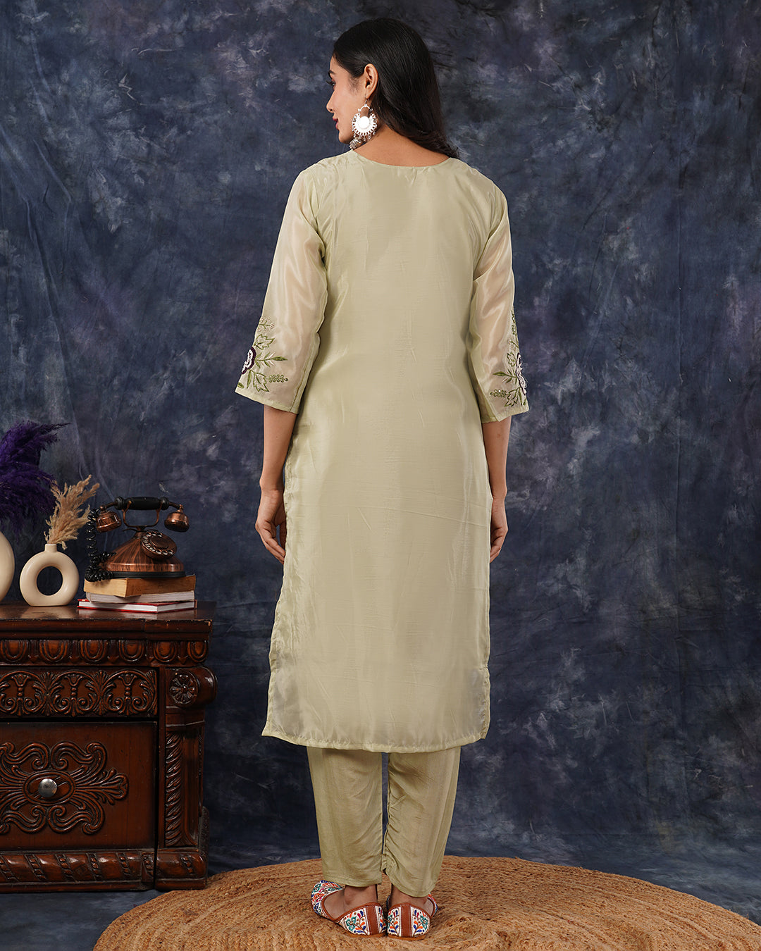 Pastel Green Blend Straight Kurta Dupatta Set with Subtle Embrodiery