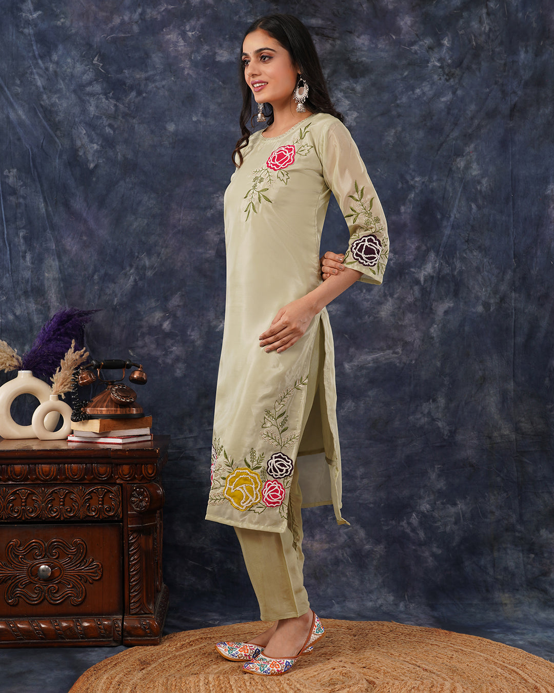 Pastel Green Blend Straight Kurta Dupatta Set with Subtle Embrodiery